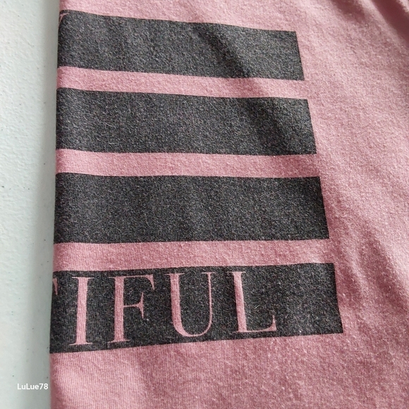Torrid Pink Graphic Tee - 'Everybody is Beautiful' Size 2 - Picture 11 of 12